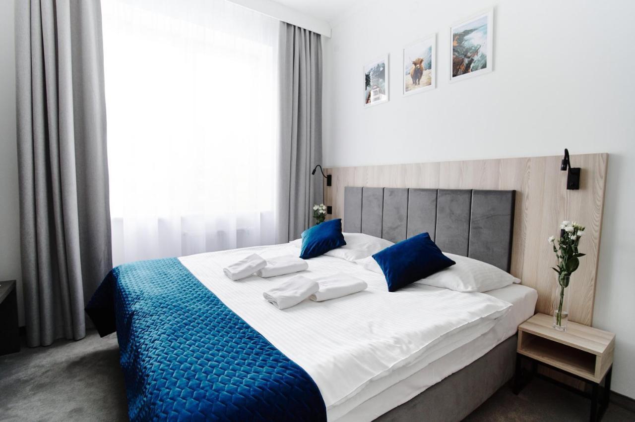 שצ'צ'ירק Hotel Alpin מראה חיצוני תמונה